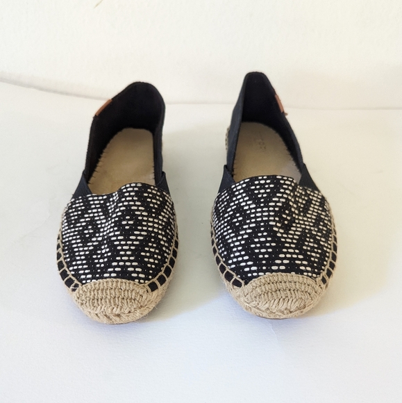 Sperry Katama Cape Slip On Shoes - Picture 3 of 9